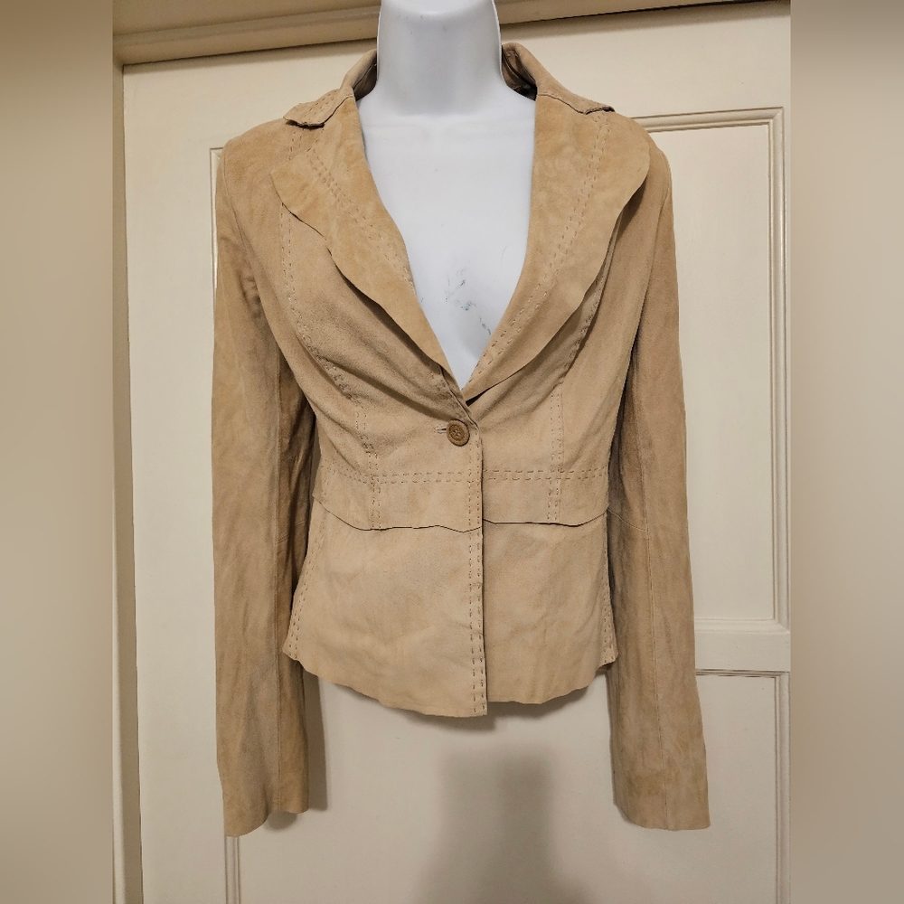 Elie Tahari Beige Suede Blazer EUC XS